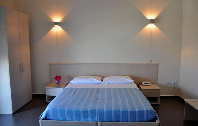 בטיפאליה Albergo Riviera Spineta מראה חיצוני תמונה