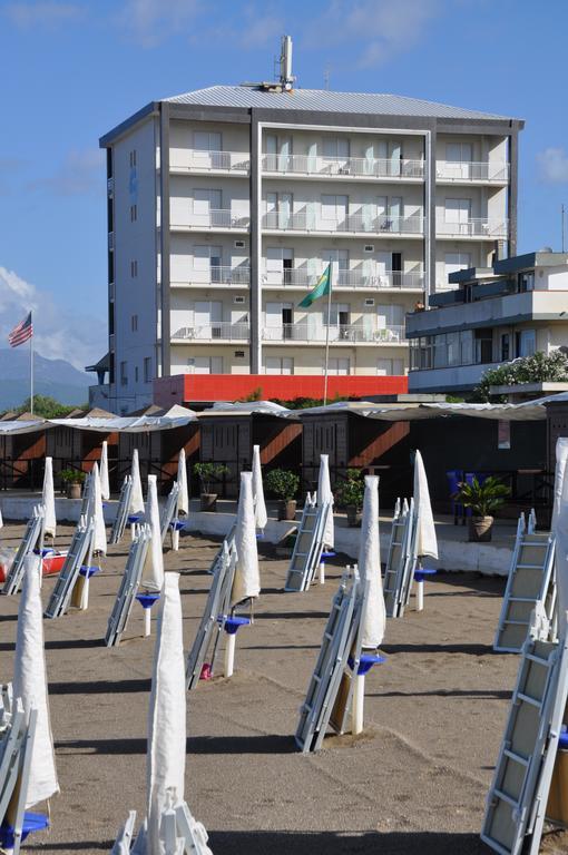בטיפאליה Albergo Riviera Spineta מראה חיצוני תמונה