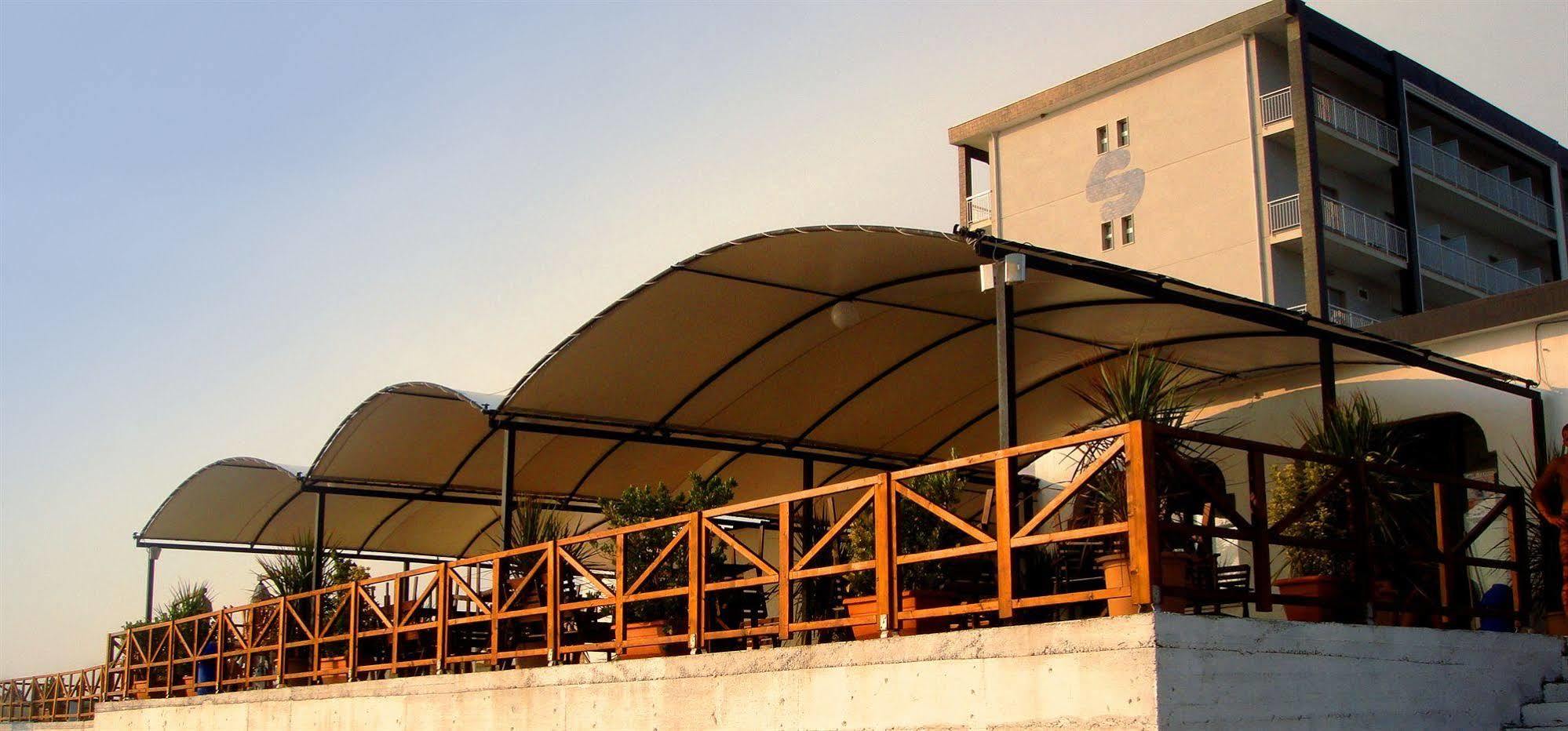 בטיפאליה Albergo Riviera Spineta מראה חיצוני תמונה