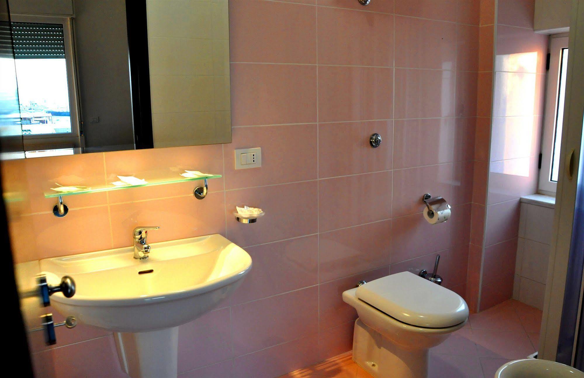 בטיפאליה Albergo Riviera Spineta מראה חיצוני תמונה