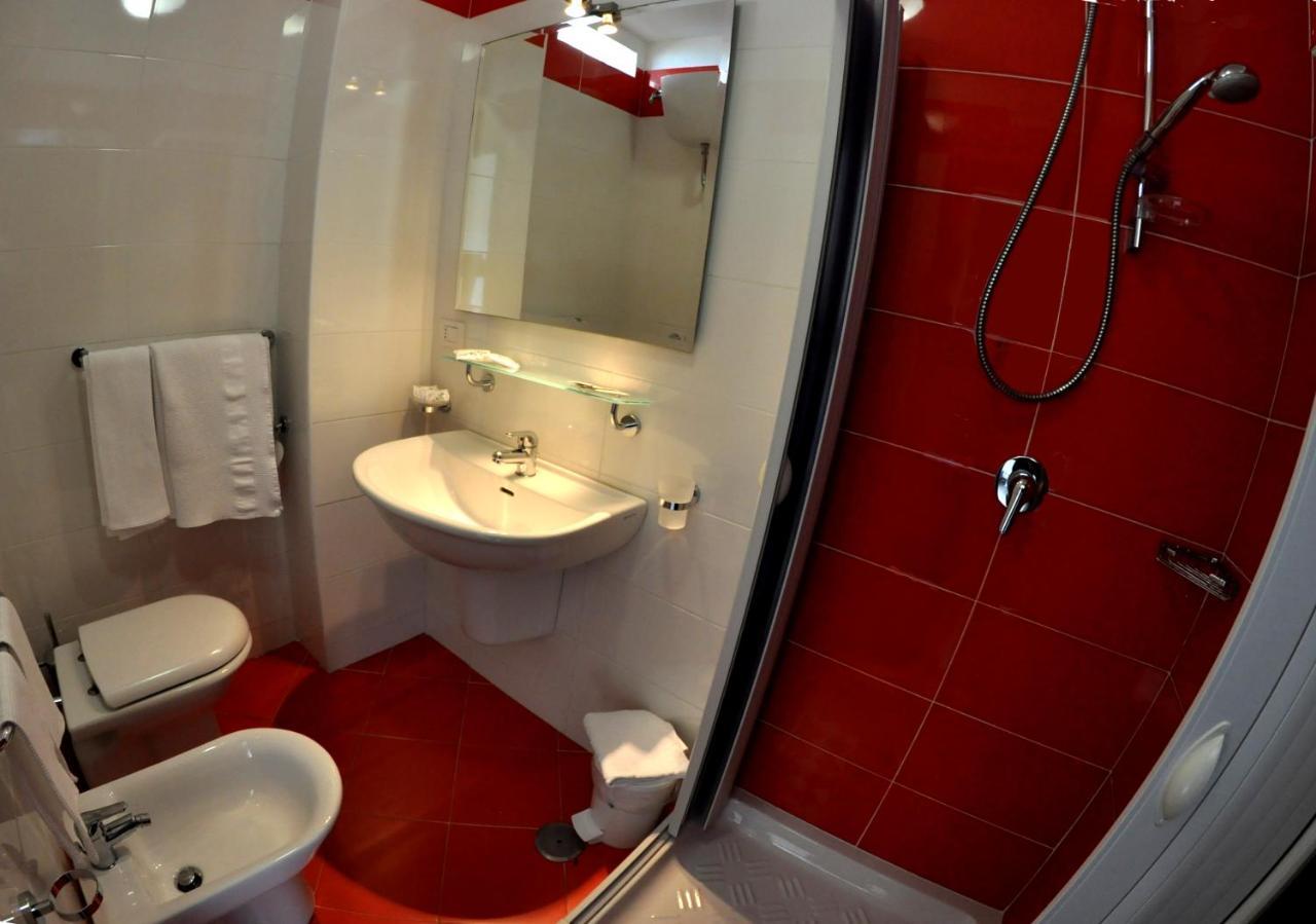 בטיפאליה Albergo Riviera Spineta מראה חיצוני תמונה